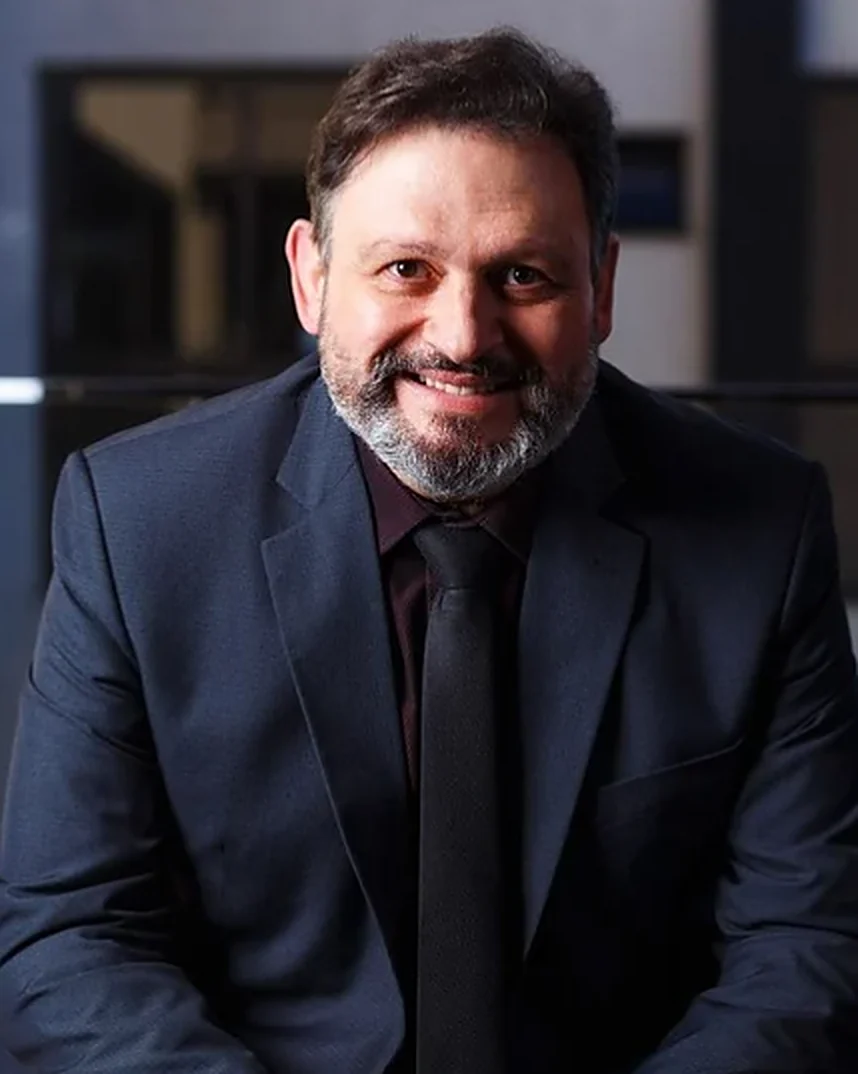 Retrato de Jefferson Marquezan, CEO da J. Marquezan Contabilidade Empresarial